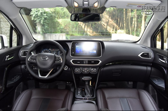 哈弗H4智联版VS传祺GS4 谁能真正亮剑出锋?