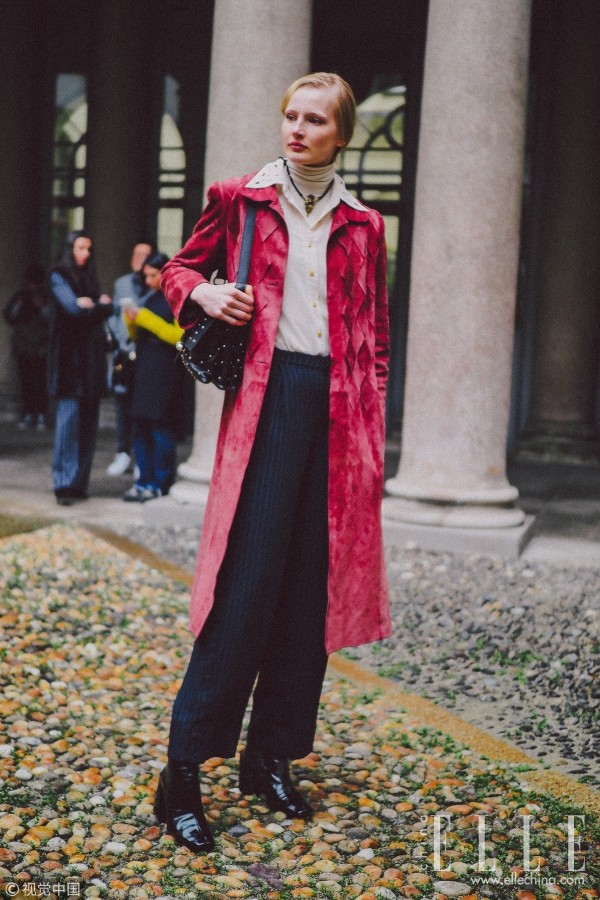 迫不及待想穿衬衫?搭毛衣外面呗