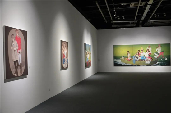 安堃 An Kun油画艺术展在朗空美术馆开幕,用安静的画面记录时代的镜像