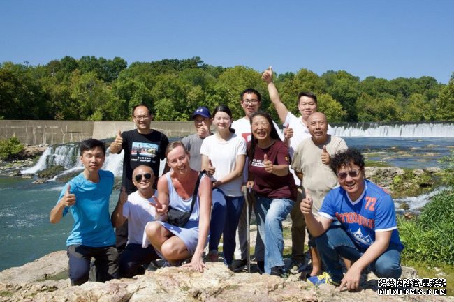 AD_4nXdpVeuUeSiRPrzn3CCzE4qPtUyzhkdvorcTR99s-qFiG395ZNV6HDIz8hLh3F_hTyuWSNxVxoTvhbIXK0_K7N1cjzuWnDnz7iYEdyKPQgZaRA45nxaeeVFsWyLQKdxq-heqFAdp6xLkAZ903q-cVg