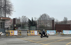 临清市京华中学一学生跳楼身亡，家长誓要真相